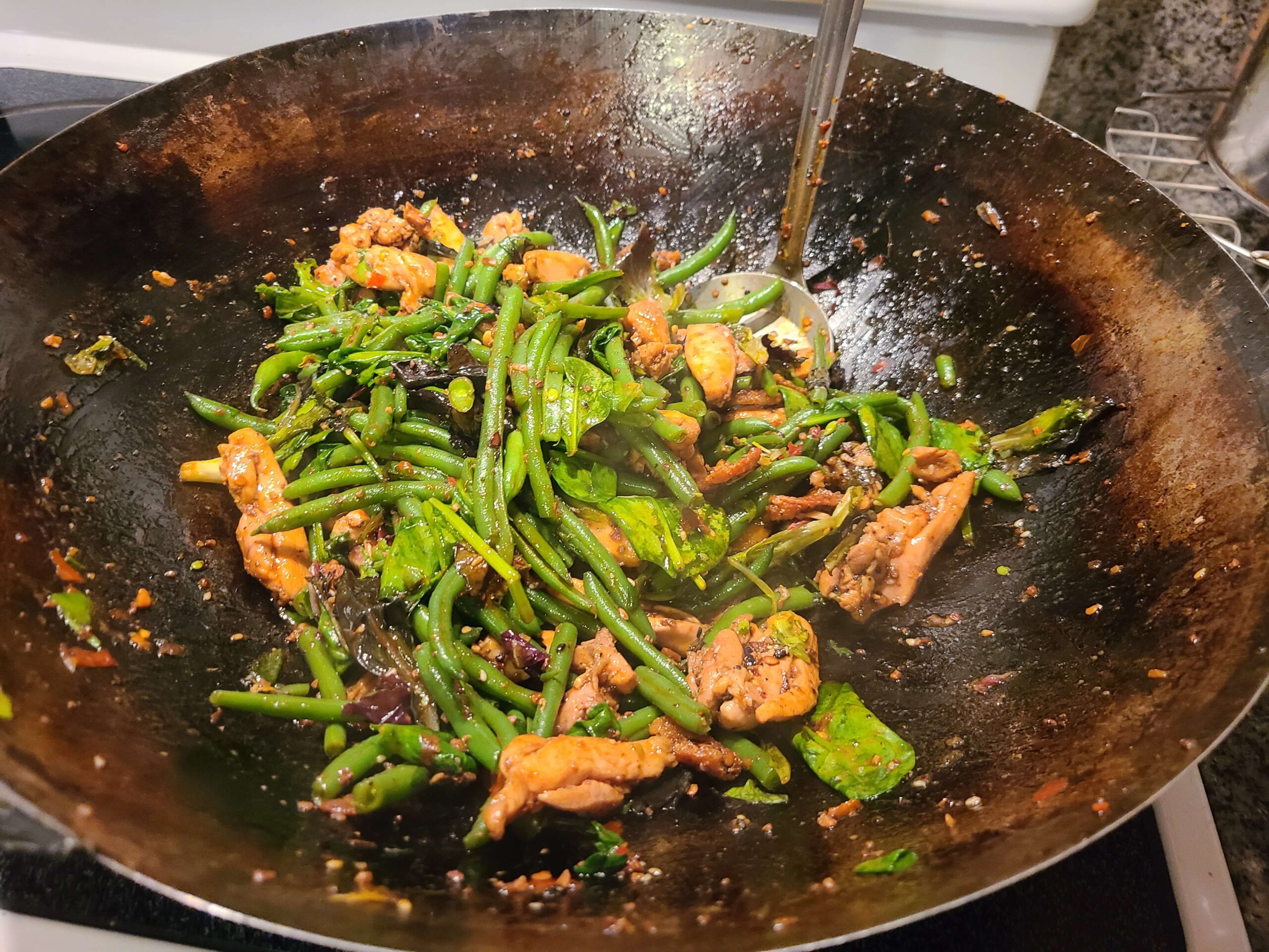 Stir-fry of green beans, herbs, and chicken