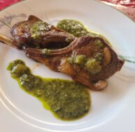 Lamb chops and green parsley sauce